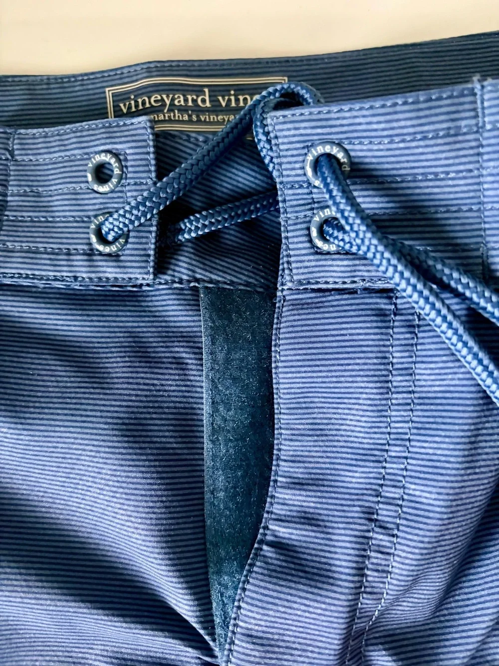 Vineyard Vines Men's Navy board shorts
